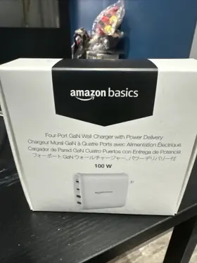 Amazon Basics B087mfjy22 White Portable 100w 2 Usb-c Port Universal Wall Charger