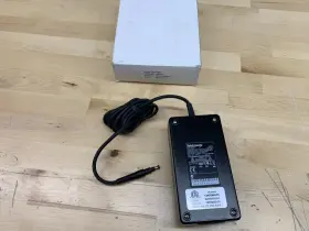Tektronix 119-7900-00 Ac/dc Adapter For Ths3000 Series Ac Adapter/power Supply